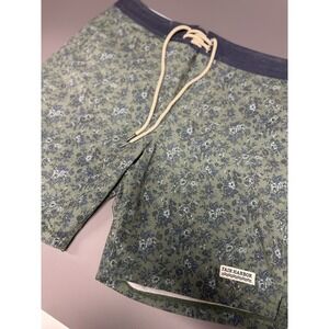 FAIR HARBOR Board Shorts Mens Size 33 Medium Swim Trunks Beach Surf Green Flower